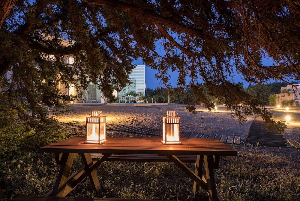 Cedar Bay Beachside Villas Палеохора Екстер'єр фото