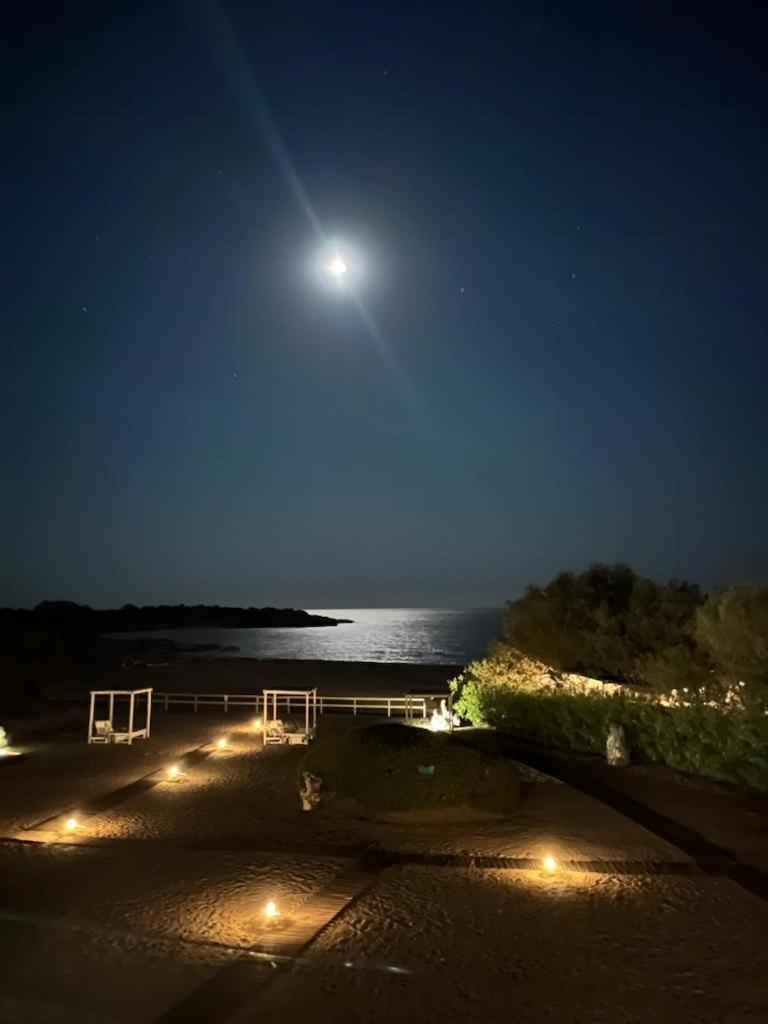 Cedar Bay Beachside Villas Палеохора Екстер'єр фото