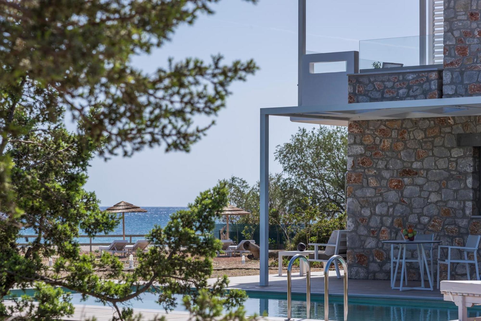 Cedar Bay Beachside Villas Палеохора Екстер'єр фото