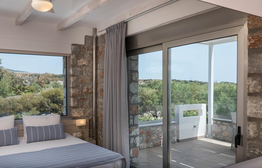 Cedar Bay Beachside Villas Палеохора Екстер'єр фото